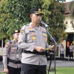 Kapolres Musi Rawas Beri Penghargaan Puluhan Personel dan Penyuluh Pertanian