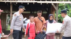 Wujud Kepedulian, Kapolres Musi Rawas dan PCNU Sambangi Korban Kebakaran di desa Wonosari